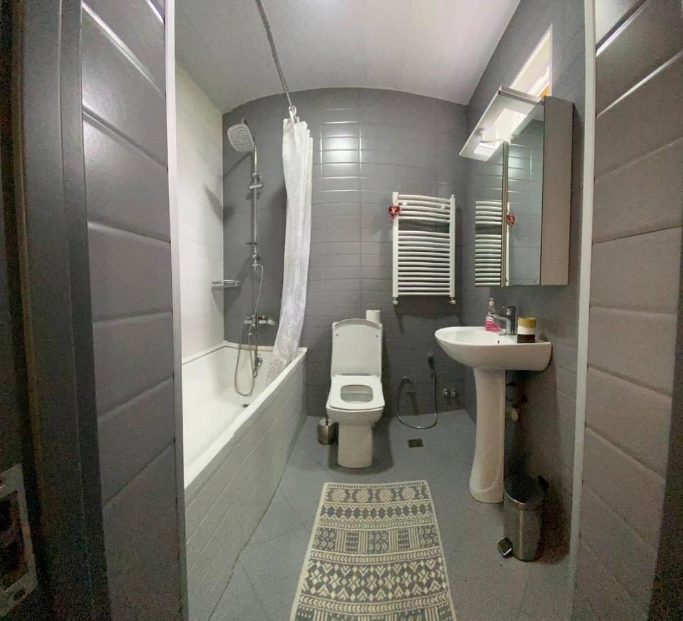 Guest House Kobuleti On Aghmashenebeli Εξωτερικό φωτογραφία