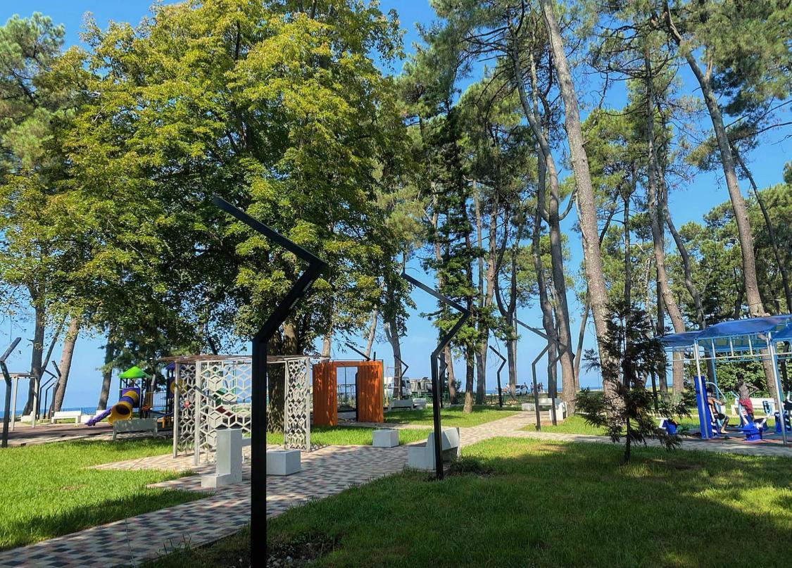 Guest House Kobuleti On Aghmashenebeli Εξωτερικό φωτογραφία