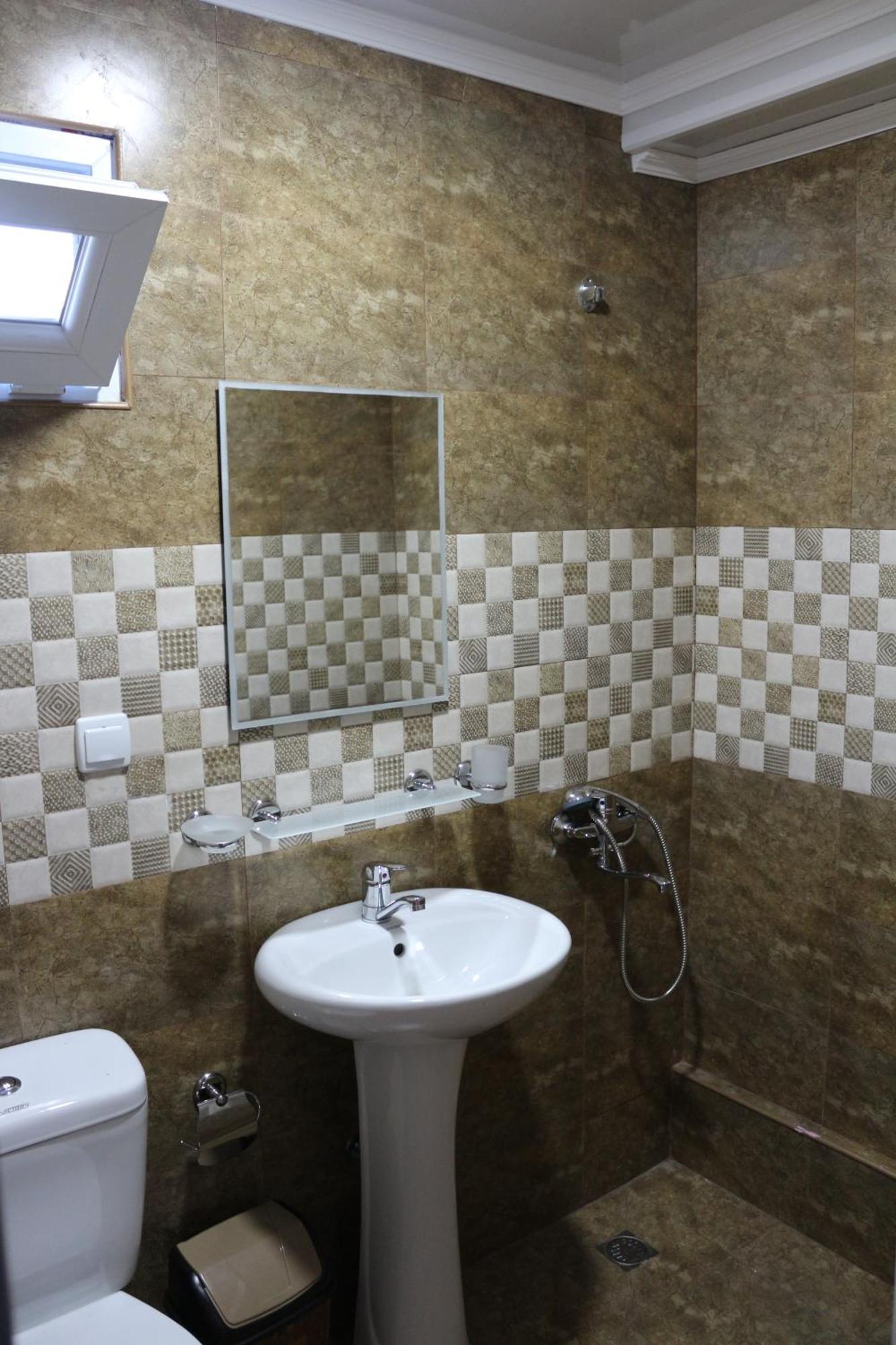 Guest House Kobuleti On Aghmashenebeli Εξωτερικό φωτογραφία