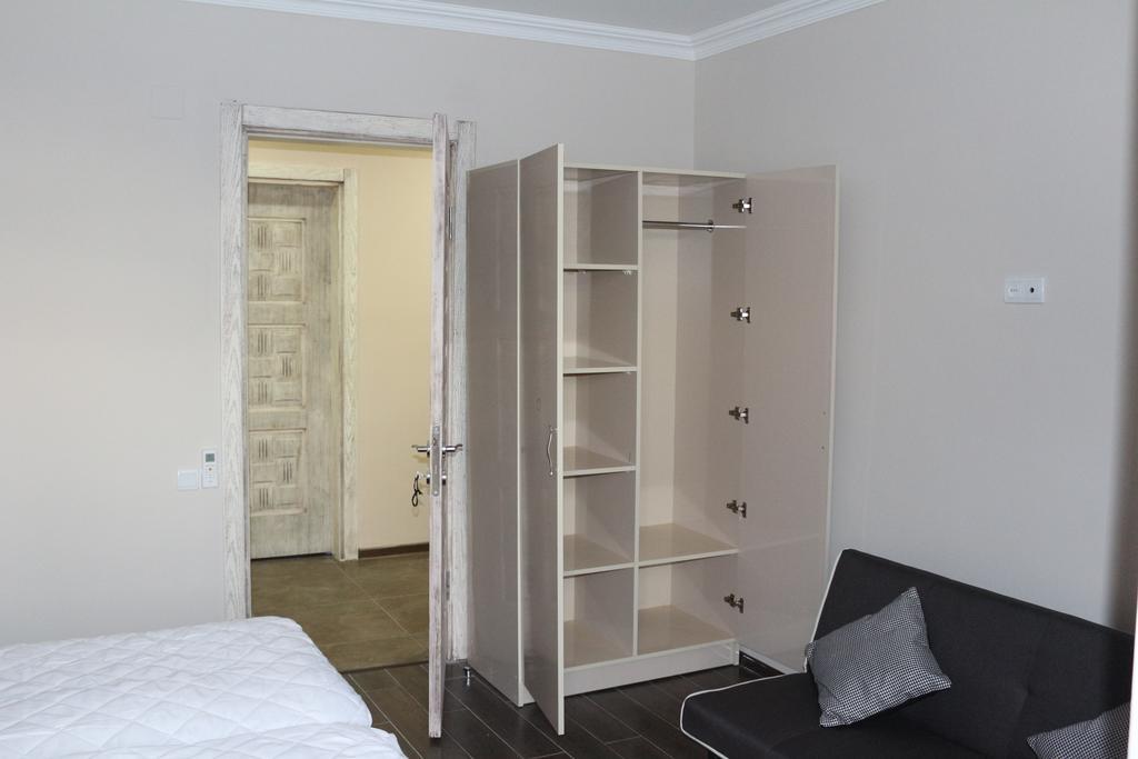Guest House Kobuleti On Aghmashenebeli Εξωτερικό φωτογραφία
