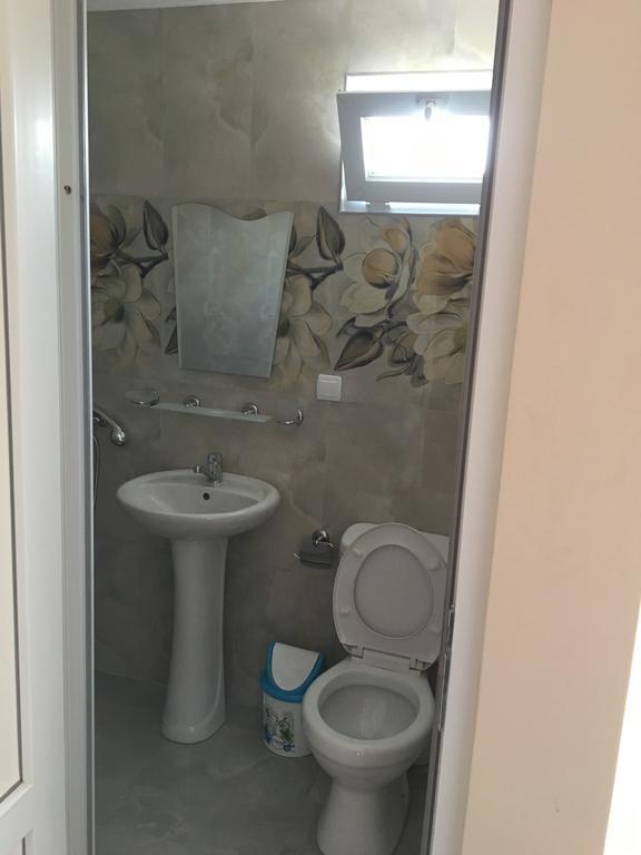 Guest House Kobuleti On Aghmashenebeli Εξωτερικό φωτογραφία