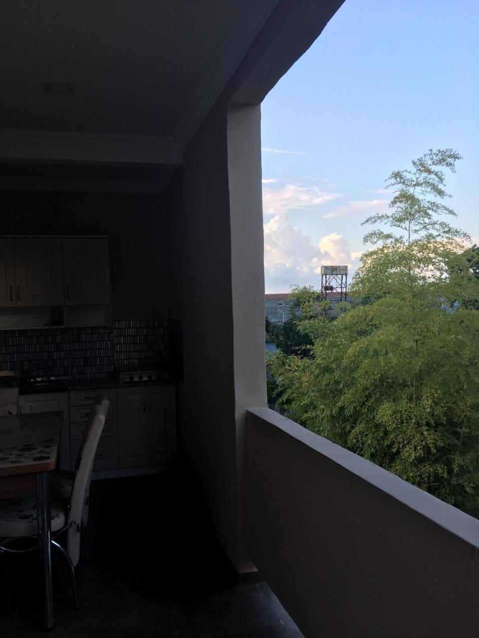 Guest House Kobuleti On Aghmashenebeli Εξωτερικό φωτογραφία