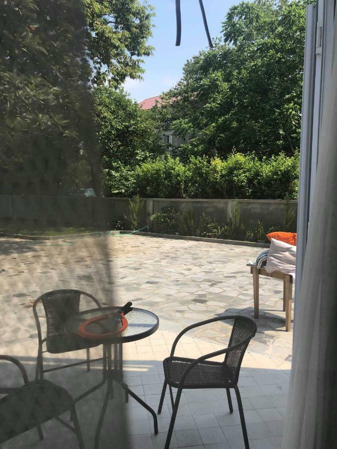 Guest House Kobuleti On Aghmashenebeli Εξωτερικό φωτογραφία